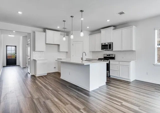 2nd image of 4004 Wynn Rd, Hutto, TX 78634 | MLS# 3543509