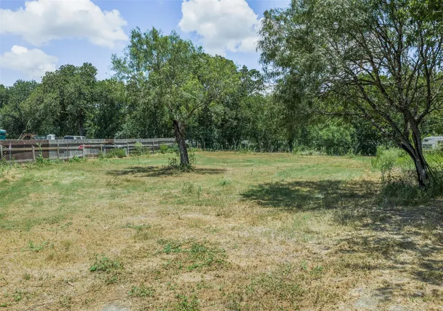 10th image of 80 Packard Dr, Dale, TX 78616 | MLS# 1189307