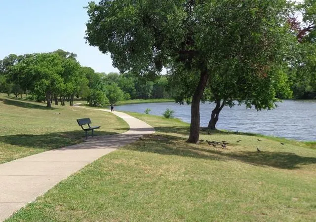 40th image of 407 Hurst Creek Rd, Lakeway, TX 78734 | MLS# 6853605