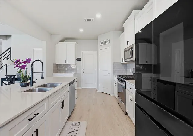 Photo 3 of Single family home for sale at 596 Backstays Loop, Kyle, TX 78640 | MLS# 9370134 | Listing updated on 2026-10-08