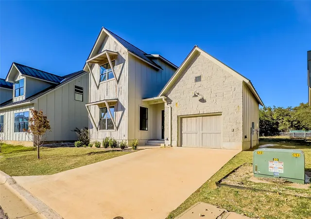 Homes for sale in Spicewood, TX | 2400 Bruin Dr #27, Spicewood, TX 78669 | MLS# 9556063
