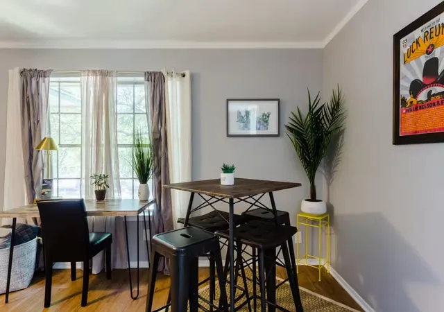 Listing Photo 5 - Condo for sale in building located at 3417 Willowrun Dr, Austin, TX 78704 - Unit #C