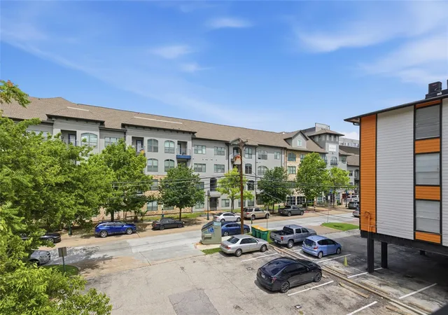 image of 2801 Hemphill Park, Austin, TX 78705