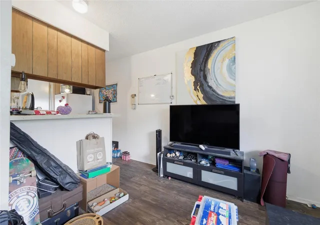 4th image of 2801 Hemphill Park, Austin, TX 78705