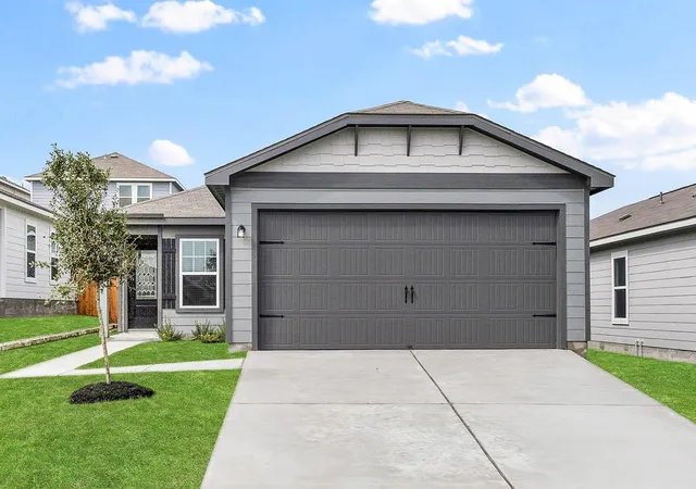 Single family home for sale at 205 Paradise Cyn Dr, Jarrell, TX 76537 | MLS# 7136133 | Listing updated on 2026-08-28