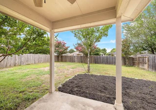 Photo 4 of Single family home for sale at 602 Creston St, Hutto, TX 78634 | MLS# 7123244 | Listing updated on 2026-08-19