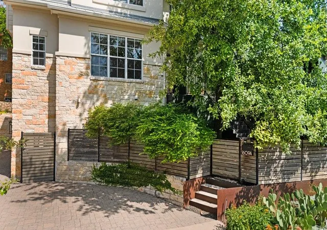 Photo 3 of Condo for sale at 1609 Hartford Rd #A, Austin, TX 78703 | MLS# 7567852 | Listing updated on 2026-09-14