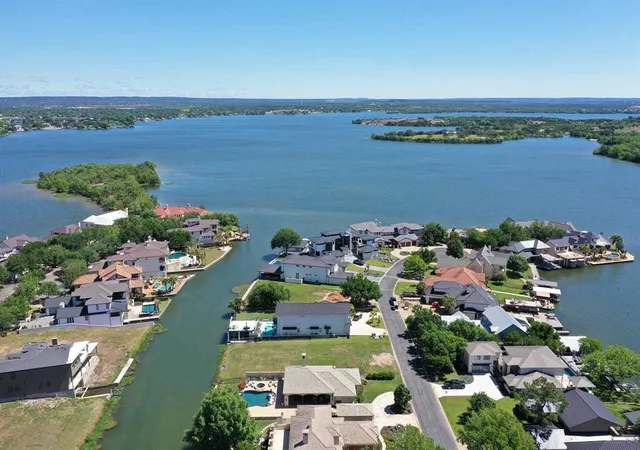 Photo 2 of Land for sale at Lot W29034 Wennmohs Pl, Horseshoe Bay, TX 78657 | MLS# 8430500 | Listing updated on 2026-06-28