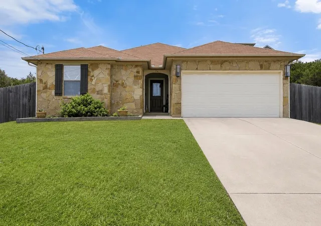 Homes for sale in Spicewood, TX | 714 Newport Dr, Spicewood, TX 78669 | MLS# 2442622