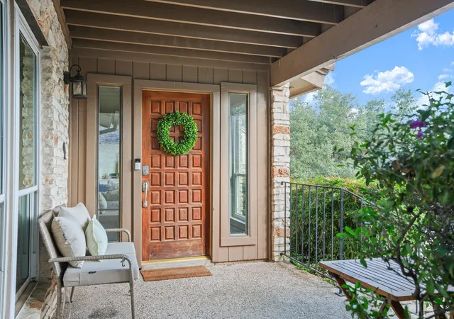5th image of 209 Crescent Blf, Lakeway, TX 78734 | MLS# 6743280