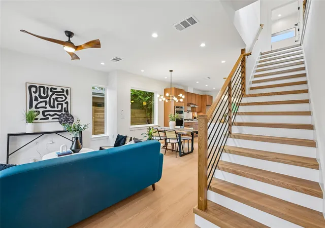 Photo 3 of Single family home for sale at 513 W Odell St #A, Austin, TX 78752 | MLS# 8756171 | Listing updated on 2026-09-05