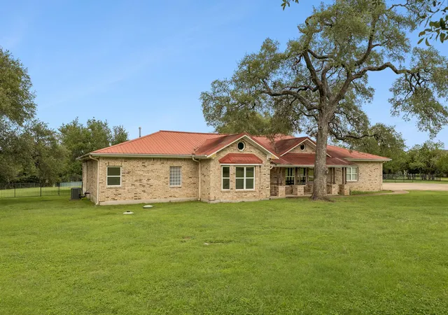 1st image of 331 Mourning Dove Ln, Buda, TX 78610 | MLS# 2975811