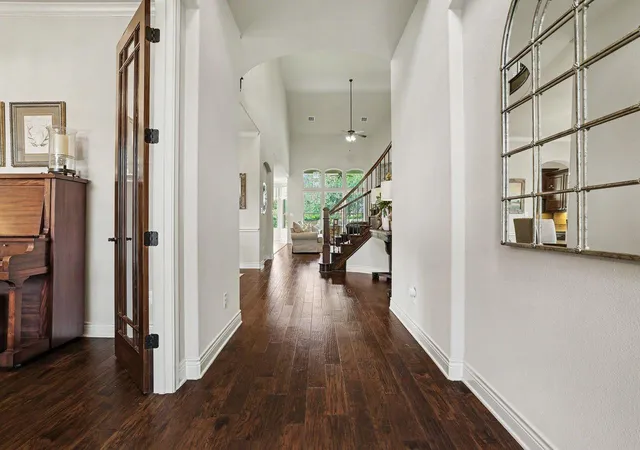 Photo 3 of Single family home for sale at 809 Prairie Dunes Dr, Georgetown, TX 78628 | MLS# 5415309 | Listing updated on 2026-08-01