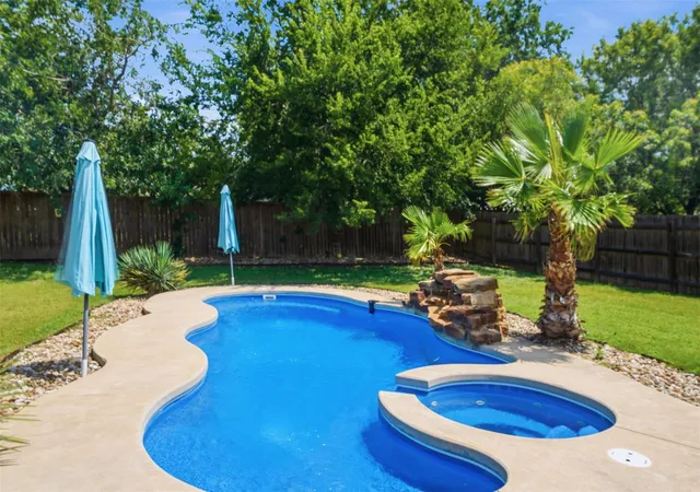 2nd image of 128 Clear Water Pass, Bastrop, TX 78602 | MLS# 4424097