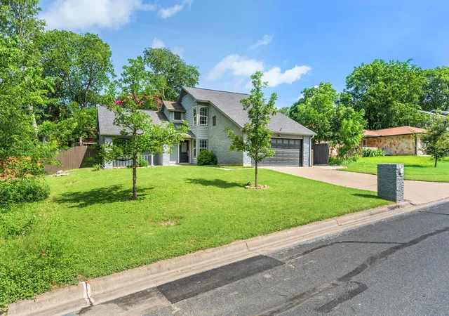 Photo 2 of Single family home for sale at 7906 Keneshaw Dr, Austin, TX 78745 | MLS# 3852423 | Listing updated on 2026-09-06