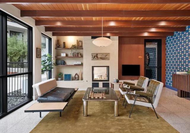 Listing Photo 2 - Condo for sale in building located at 1701 Simond Ave, Austin, TX 78723 - Unit #208