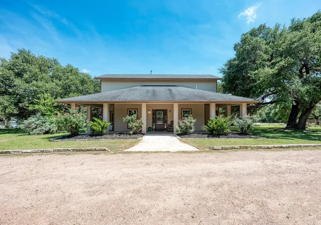 Photo 3 of Single family home for sale at 480 Mustang Mesa, Liberty Hill, TX 78642 | MLS# 9407473 | Listing updated on 2026-10-08