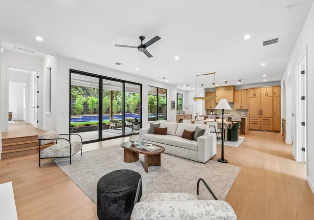 Photo 3 of Single family home for sale at 1709 Valeria St, Austin, TX 78704 | MLS# 3889062 | Listing updated on 2026-10-07