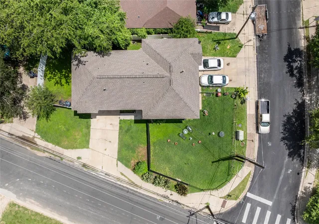 3rd image of 1149 Garland Ave, Austin, TX 78721 | MLS# 7178018