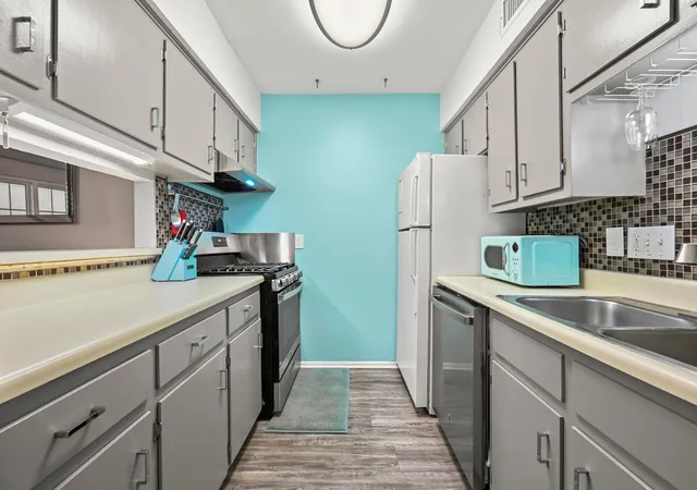 5th image of 2425 Ashdale Dr #78, Austin, TX 78757 | MLS# 8545390