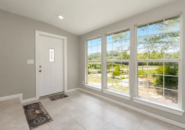 Photo 2 of Single family home for sale at 600 Windrush, Canyon Lake, TX 78133 | MLS# 3017659 | Listing updated on 2026-07-06