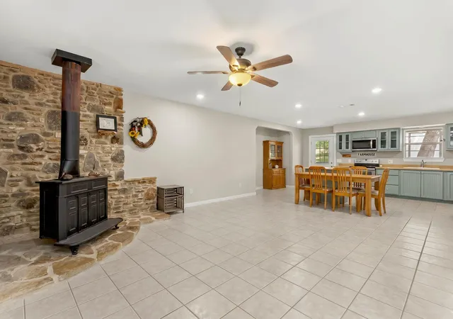 Photo 3 of Single family home for sale at 600 Windrush, Canyon Lake, TX 78133 | MLS# 3017659 | Listing updated on 2026-07-06