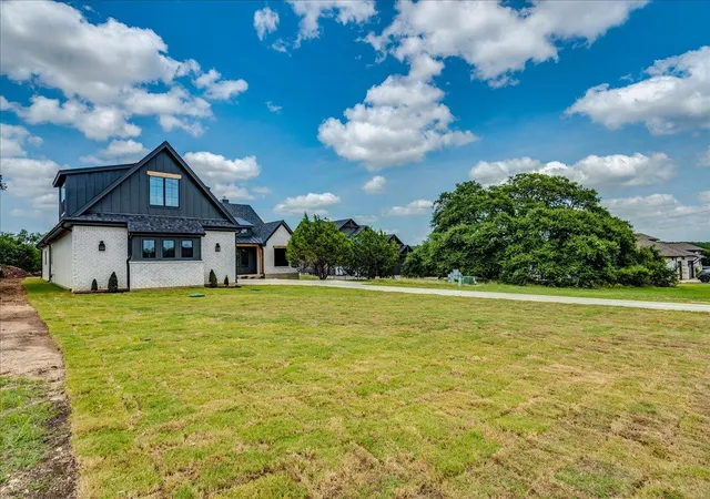 4th image of 1731 Nature View Loop, Driftwood, TX 78619 | MLS# 9817188