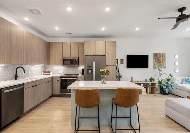 3rd image of 4802 S Congress Ave, Austin, TX 78745