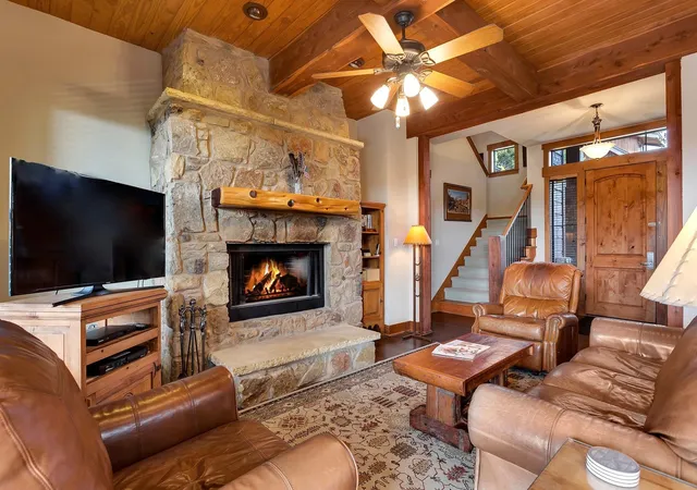 2nd image of 7412 Calming Ct, Jonestown, TX 78645 | MLS# 5165700