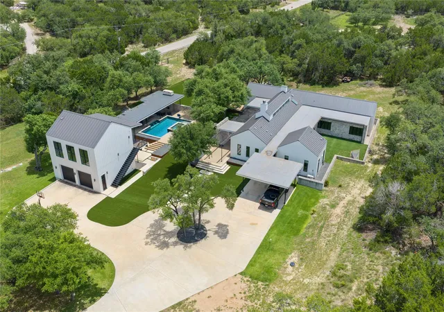 Photo 1 of Single family home for sale at 103 Victorian Oaks Ln, Dripping Springs, TX 78620 | MLS# 1112536 | Listing updated on 2026-09-13