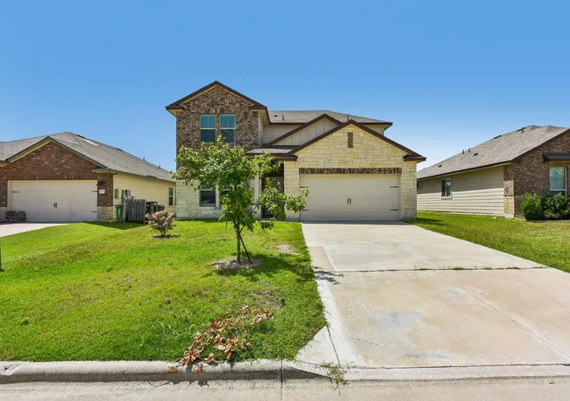 2nd image of 105 Green Jay Dr, Jarrell, TX 76537 | MLS# 1314798
