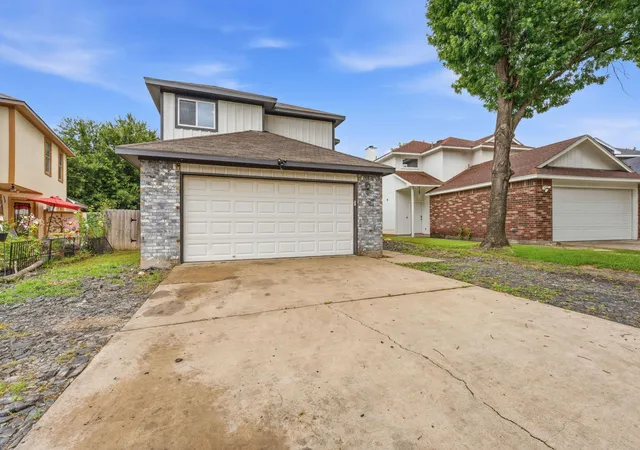 Photo 4 of Single family home for sale at 2133 Redwing Way, Round Rock, TX 78664 | MLS# 4380575 | Listing updated on 2026-09-01