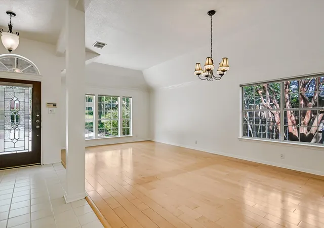 Photo 2 of Single family home for sale at 10817 Redmond Rd, Austin, TX 78739 | MLS# 1126827 | Listing updated on 2026-10-15
