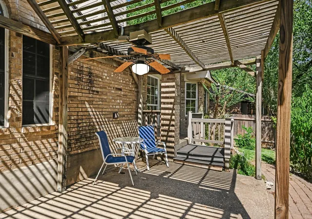Photo 4 of Single family home for sale at 10817 Redmond Rd, Austin, TX 78739 | MLS# 1126827 | Listing updated on 2026-10-18