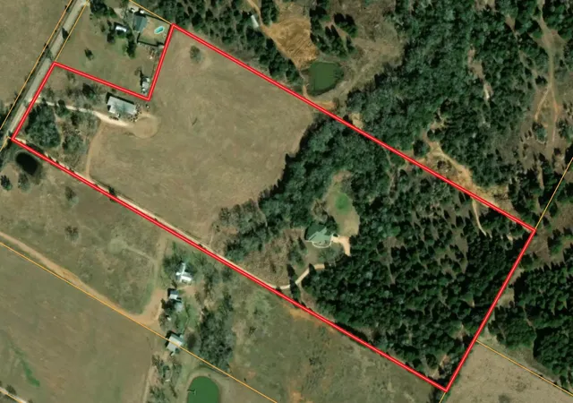2nd image of 741 Knobbs Rd, Mc Dade, TX 78650 | MLS# 6830037