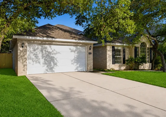 Photo 2 of Single family home for sale at 13212 Humphrey Dr, Austin, TX 78729 | MLS# 8128357 | Listing updated on 2026-10-08