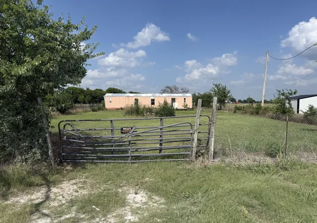 Photo 3 of Land for sale at 107 N Lavaca St, Whitney, TX 76692 | MLS# 6815317 | Listing updated on 2026-07-19