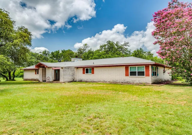 4th image of 12900 Lowden Ln, Manchaca, TX 78652 | MLS# 3084888