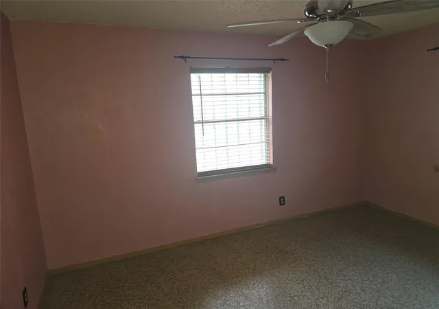 Photo 3 of Sale Pending at 1109 Dunstan Dr, Austin, TX 78745 | MLS# 2119979 | Listing updated on 2026-08-04