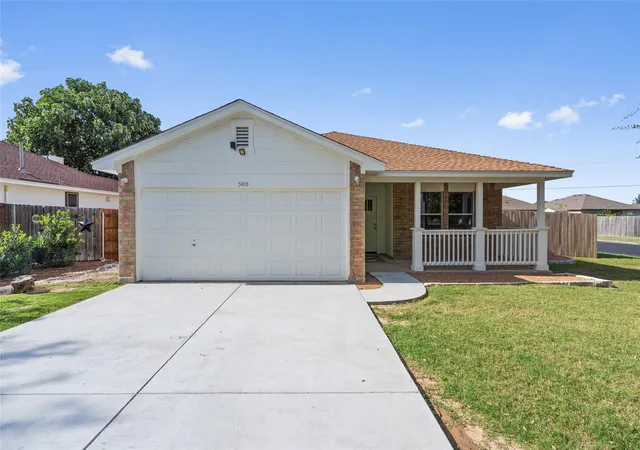 2nd image of 500 Mitchell Dr, Hutto, TX 78634 | MLS# 6736047