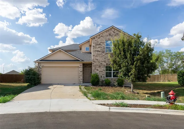 Photo 1 of Single family home for sale at 11800 Jamie Dr, Manor, TX 78653 | MLS# 8733325 | Listing updated on 2026-09-15