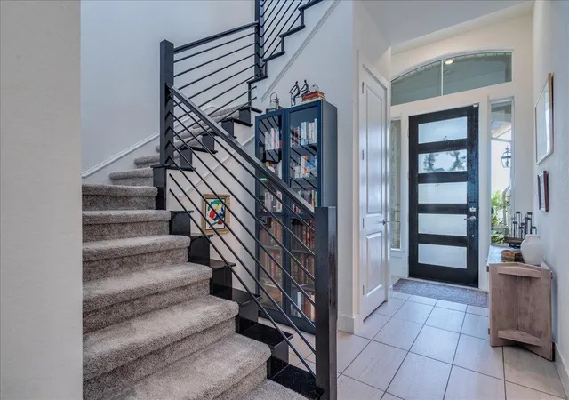 4th image of 306 Olivia Dr, Austin, TX 78738