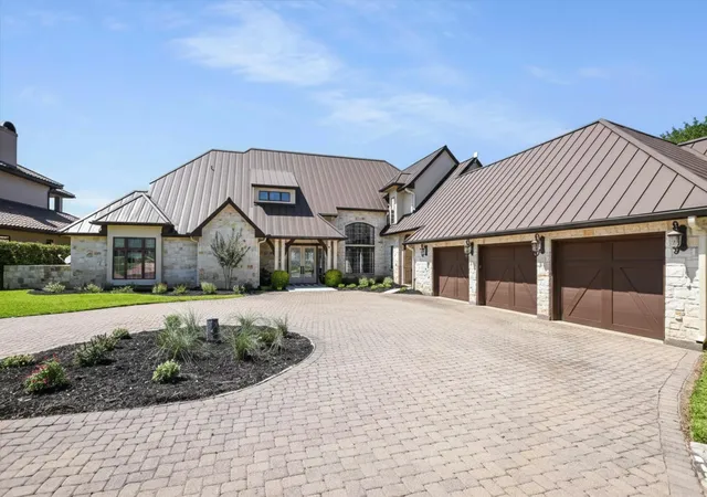 4th image of 84 Applehead Island Dr, Horseshoe Bay, TX 78657 | MLS# 2103393