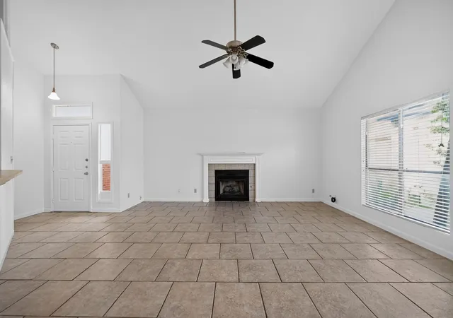 2nd image of 604 Purple Sage Dr, Round Rock, TX 78681 | MLS# 7643955