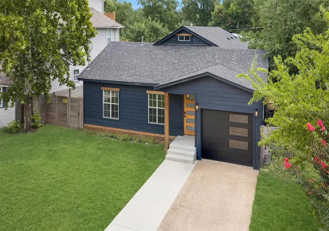 3rd image of 1007 Payne Ave, Austin, TX 78757 | MLS# 9945737