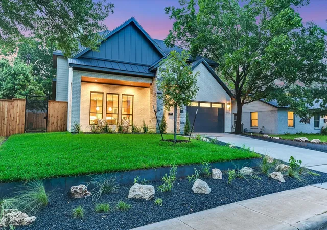 Photo 1 of Single family home for sale at 8512 Rockwood Ln, Austin, TX 78757 | MLS# 4244571 | Listing updated on 2026-08-17