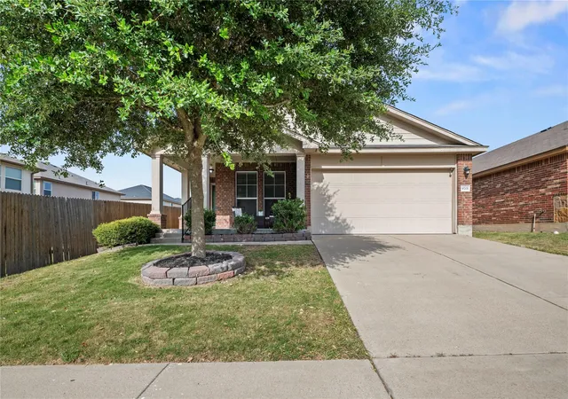 Photo 3 of Single family home for sale at 9701 Shimla Dr, Killeen, TX 76542 | MLS# 6137034 | Listing updated on 2026-07-27