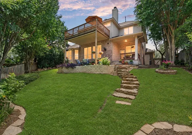 Single family home for sale at 2605 Shire Ridge Dr, Austin, TX 78732 | MLS# 9239034