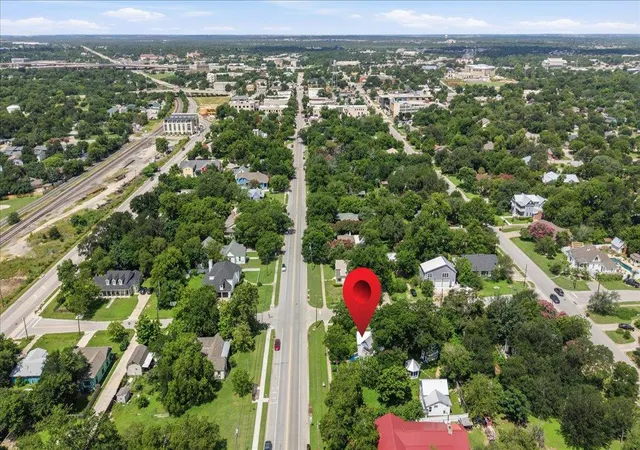 28th image of 702 E Main St, Round Rock, TX 78664 | MLS# 2761116