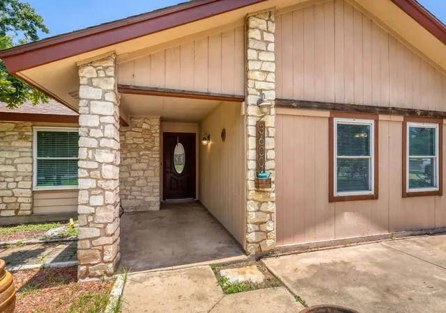 Photo 3 of Single family home for sale at 3600 Cornerstone St, Round Rock, TX 78681 | MLS# 6493954 | Listing updated on 2026-09-25